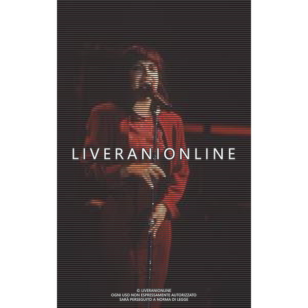 DIAP-RETROSPETTIVA MATIA BAZAR COMPLESSO MUSICALE NELLA FOTO IL COMPLESSO DEI MATIA BAZAR CON ANTONELLA RUGGIERO NELL\'ANNO 1989  AG ALDO LIVERANI SAS 