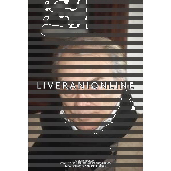 DIAP-RETROSPETTIVA GIORGIO ALBERTAZZI ATTORE TEATRALE NELLAFOTO GIORGIO ALBERTAZZZI A MILANO NELL\'ANNO 1990 AG ALDO LIVERANI SAS