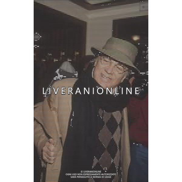 DIAP-RETROSPETTIVA GIORGIO ALBERTAZZI ATTORE TEATRALE NELLAFOTO GIORGIO ALBERTAZZZI A MILANO NELL\'ANNO 1990 AG ALDO LIVERANI SAS