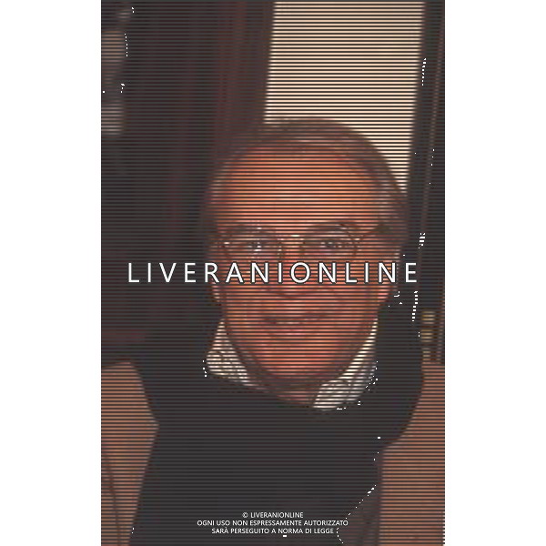 DIAP-RETROSPETTIVA GIORGIO ALBERTAZZI ATTORE TEATRALE NELLAFOTO GIORGIO ALBERTAZZZI A MILANO NELL\'ANNO 1990 AG ALDO LIVERANI SAS