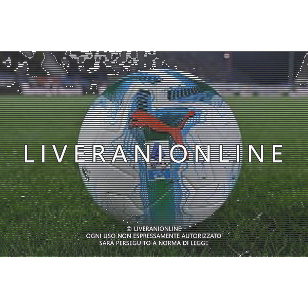 TVRG Como vs Genoa nella foto il pallone delle gare della Serie A Enilive Como 15-09-2025 Stadio Giuseppe Sinigaglia Como vs Genoa Campionato Serie A Enilive - 3a giornata foto Roberto Garavaglia/Agenzia Aldo Liverani sas