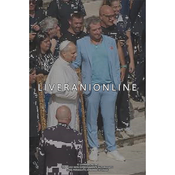 Citta’ del Vaticano - Piazza San Pietro Roma 17.09.2025 Udienza Generale di Sua Santita’ Papa Leone XIV Nella foto: Papa Leone XIV tra i fedeli con Paolo Ruffini Foto Credit: Andrea Bracaglia - AGENZIA ALDO LIVERANI SAS