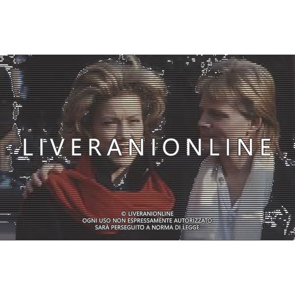 DIAP-RETROSPETTIVA NANCY BRILLI ATTRICE NELLA FOTO NANCY BRILLI CON NIGEL COURT A ROMA NELL\'ANNO 1986 FOTO EDGARDO DELLA SCORCIOSA-AG ALDO LIVERANI SAS