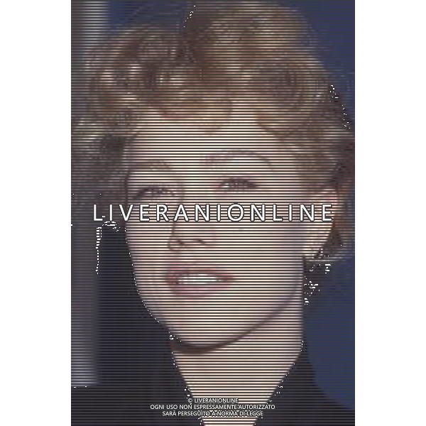 DIAP-RETROSPETTIVA NANCY BRILLI ATTRICE NELLA FOTO NANCY BRILLI A MILANO IN TERRAZZA MARTINI NELL\'ANNO 1989 AG ALDO LIVERANI SAS 