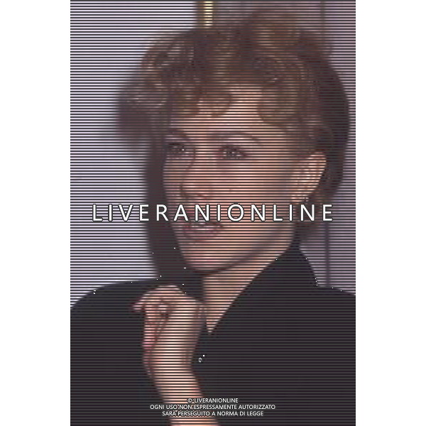 DIAP-RETROSPETTIVA NANCY BRILLI ATTRICE NELLA FOTO NANCY BRILLI A MILANO IN TERRAZZA MARTINI NELL\'ANNO 1989 AG ALDO LIVERANI SAS 