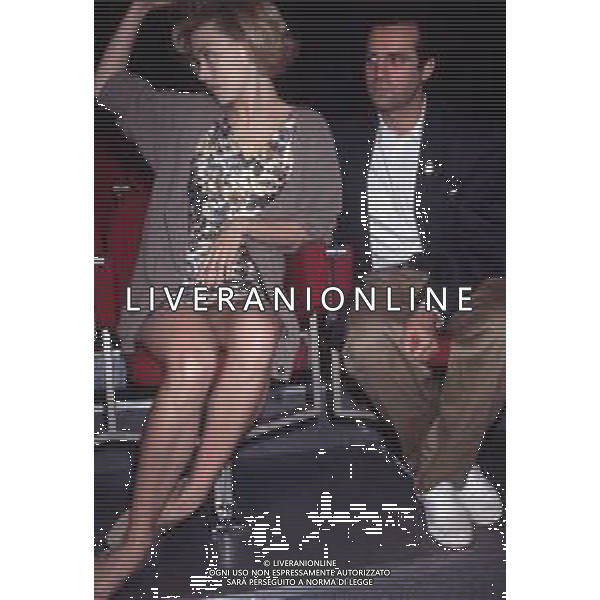 DIAP-RETROSPETTIVA NANCY BRILLI ATTRICE NELLA FOTO NANCY BRILLI CON MASSIMO GHINI PRESENTAZIONE DEL FILM “ITALIA -GERMANIA 4-3“A MILANO NELL\'ANNO 1990 AG ALDO LIVERANI SAS 