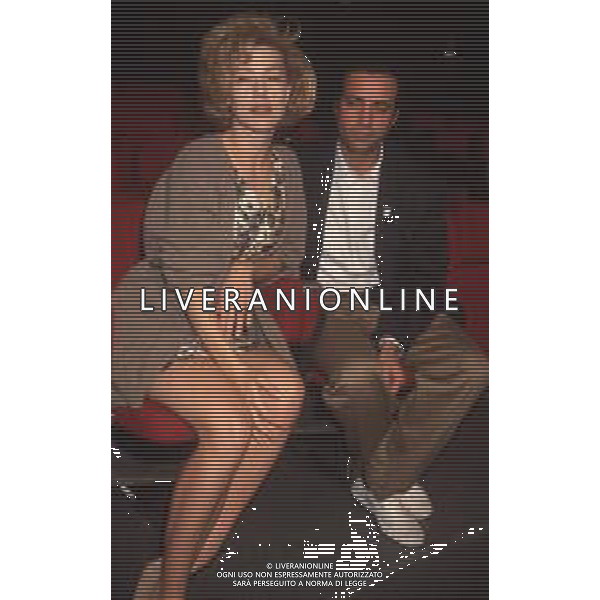 DIAP-RETROSPETTIVA NANCY BRILLI ATTRICE NELLA FOTO NANCY BRILLI CON MASSIMO GHINI PRESENTAZIONE DEL FILM “ITALIA -GERMANIA 4-3“A MILANO NELL\'ANNO 1990 AG ALDO LIVERANI SAS  