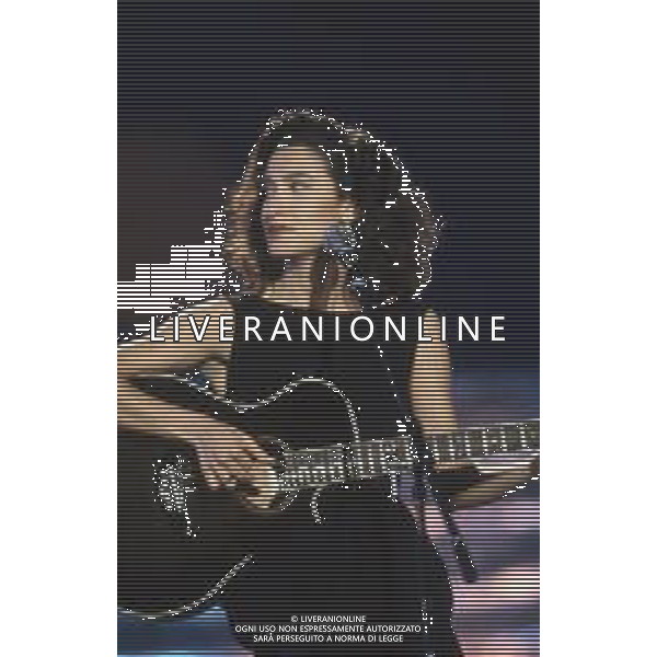 DIAP-RETROSPETTIVA GRAZIA DI MICHELE CANTANTE NELLA FOTO GRAZIA DI MICHELE AL FESTIVAL DI SANREMO NELL\'ANNO 1990 AG ALDO LIVERANI SAS