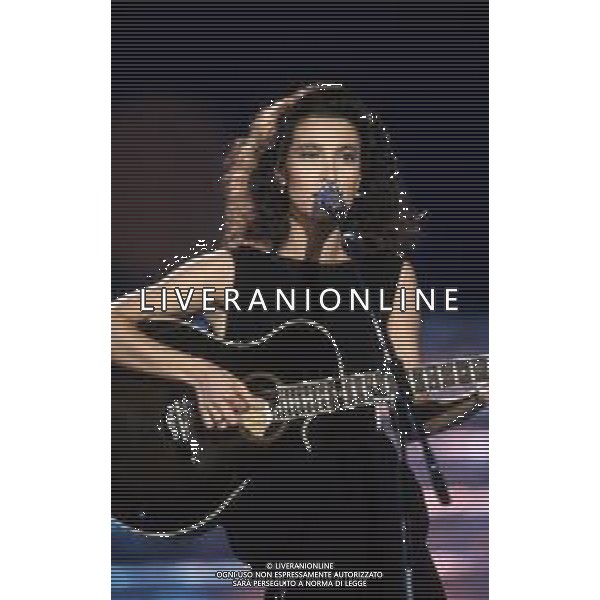 DIAP-RETROSPETTIVA GRAZIA DI MICHELE CANTANTE NELLA FOTO GRAZIA DI MICHELE AL FESTIVAL DI SANREMO NELL\'ANNO 1990 AG ALDO LIVERANI SAS