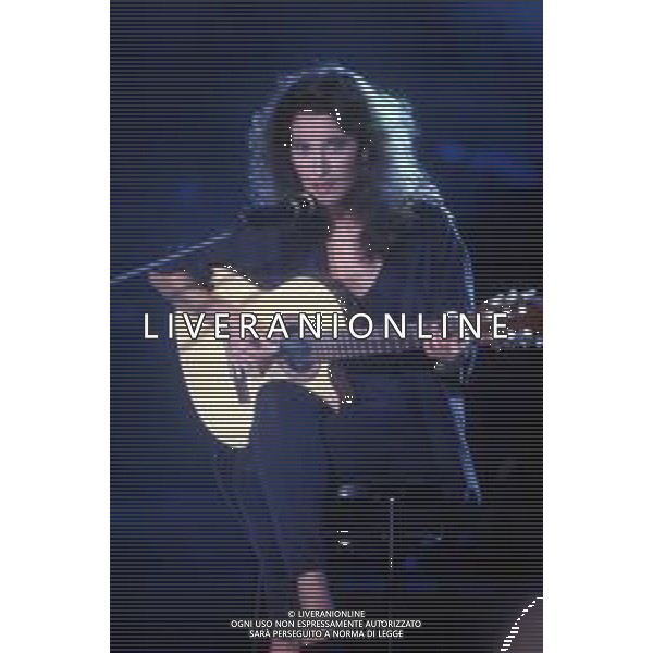 DIAP-RETROSPETTIVA GRAZIA DI MICHELE CANTANTE NELLA FOTO GRAZIA DI MICHELE AL FESTIVAL DI SANREMO NELL\'ANNO 1990 AG ALDO LIVERANI SAS