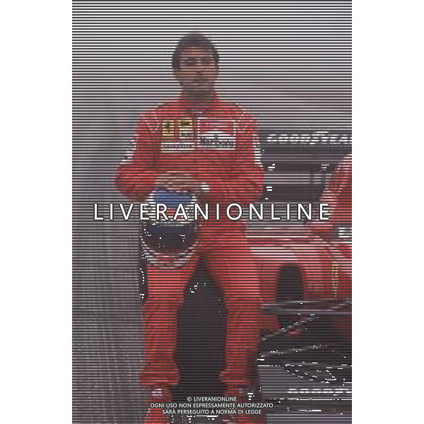 DIAPA-RETROSPETTIVA IVAN CAPELLI PILOTA F1 NELLA FOTO IVAN CAPELLI PRESENTAZIONE FERRARI NELL\'ANNO 1991 AG ALDO LIVERANI SAS