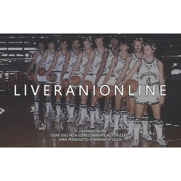 DIAP-RETROSPETTIVA FORMAZIONE SINUDYNE BASKET BOLOGNA ANNO 1980-1981 AG ALDO LIVERANI SAS