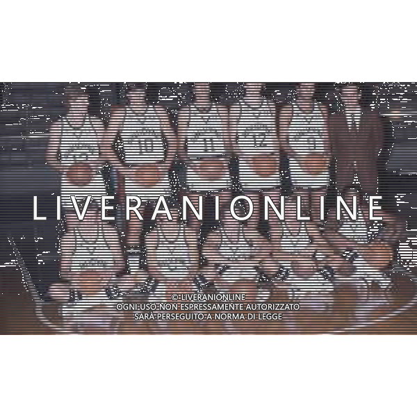 DIAP-RETROSPETTIVA FORMAZIONE SINUDYNE BASKET BOLOGNA ANNO 1980-1981 AG ALDO LIVERANI SAS