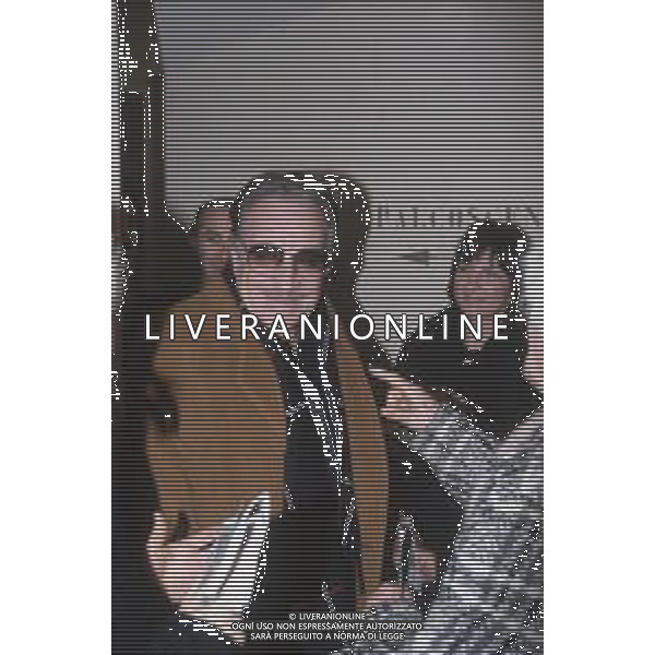 DIAP-RETROSPETTIVA UGO TOGNAZZI ATTORE NELLA FOTO UGO TOGNAZZI A CREMONA CON LA COMPAGNIA DEL TEATRO NELL\'ANNO 1989 AG ALDO LIVERANI SAS