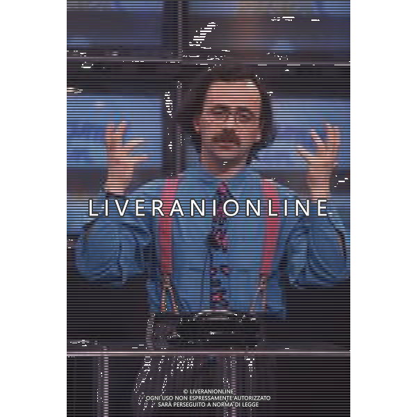 DIAP-RETROSPETTIVA MAURIZIO NICHETTI ATTORE NELLAFOTO MAURIZIO NICHETTI A MILANO NELL\'ANNO 1986 NELLA TRASMISSIONE TELEVISIVA “PISTA “ AG ALDO LIVERANI SAS
