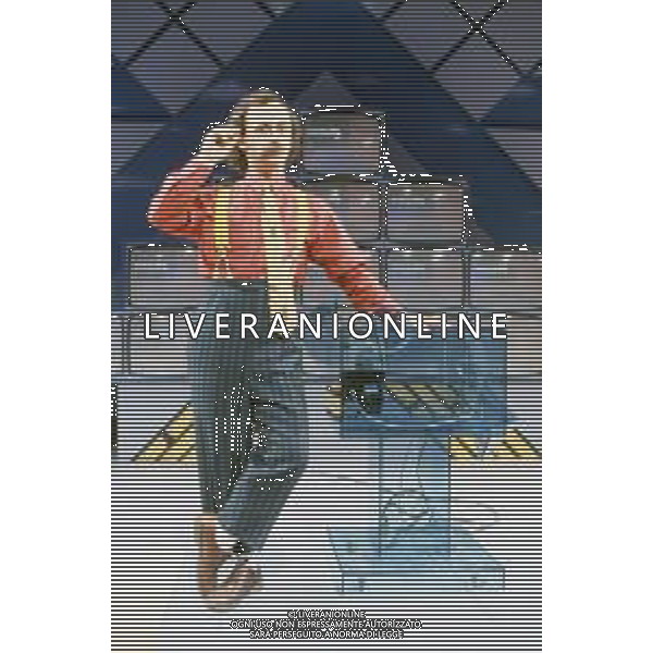 DIAP-RETROSPETTIVA MAURIZIO NICHETTI ATTORE NELLAFOTO MAURIZIO NICHETTI A MILANO NELL\'ANNO 1986 NELLA TRASMISSIONE TELEVISIVA “PISTA “ AG ALDO LIVERANI SAS