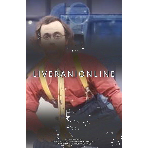 DIAP-RETROSPETTIVA MAURIZIO NICHETTI ATTORE NELLAFOTO MAURIZIO NICHETTI A MILANO NELL\'ANNO 1986 NELLA TRASMISSIONE TELEVISIVA “PISTA “ AG ALDO LIVERANI SAS