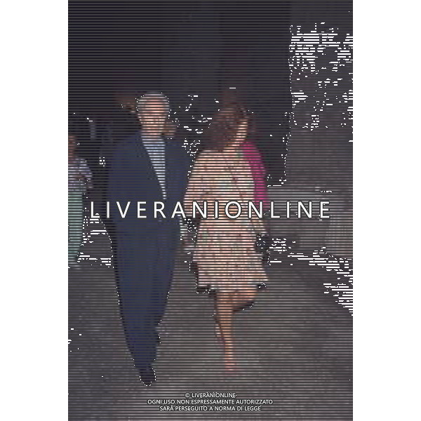 DIAP-RETROSPETTIVA MICHELANGELO ANTONIONI REGISTA NELLA FOTO MICHELANGELO ANTONIONI A TAORMINA NELL\'ANNO 1991 CON LA MOGLIE ENRICA FICO AG ALDO LIIVERANI SAS