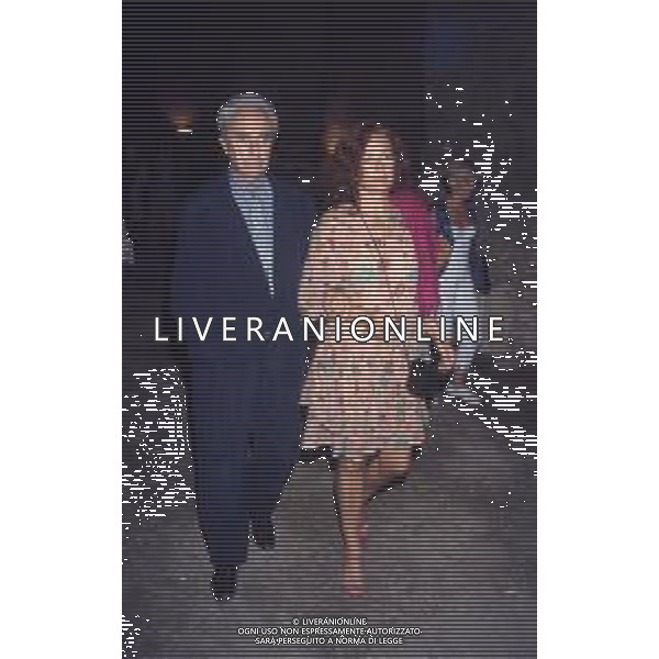 DIAP-RETROSPETTIVA MICHELANGELO ANTONIONI REGISTA NELLA FOTO MICHELANGELO ANTONIONI A TAORMINA NELL\'ANNO 1991 CON LA MOGLIE ENRICA FICO AG ALDO LIIVERANI SAS