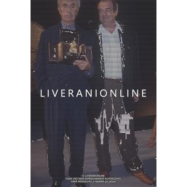 DIAP-RETROSPETTIVA MICHELANGELO ANTONIONI REGISTA NELLA FOTO MICHELANGELO ANTONIONI A TAORMINA NELL\'ANNO 1991 CON BERNARDO BERTOLUCCI AG ALDO LIIVERANI SAS