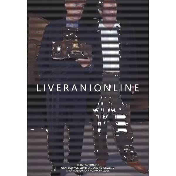 DIAP-RETROSPETTIVA MICHELANGELO ANTONIONI REGISTA NELLA FOTO MICHELANGELO ANTONIONI A TAORMINA NELL\'ANNO 1991 CON BERNARDO BERTOLUCCI AG ALDO LIIVERANI SAS