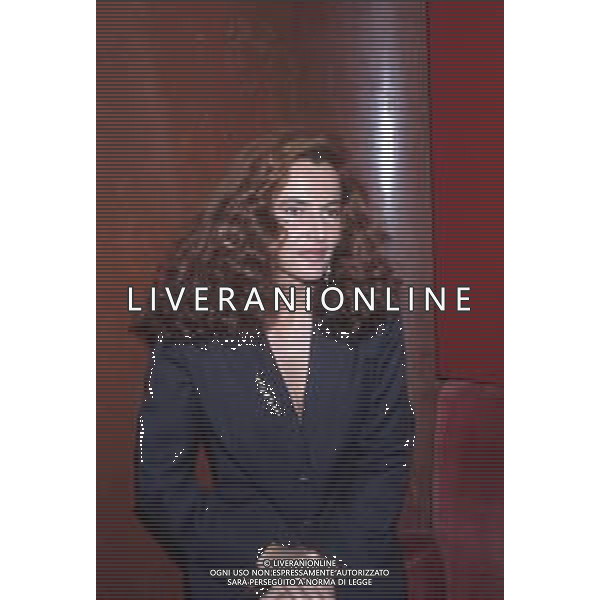 DIAP-RETROSPETTIVA GIULIANA DE SIO ATTRICE NELLA FOTO GIULIANA DE SIO NELL\'ANNO 1990 A MILANO AG ALDO LIVERANI SAS