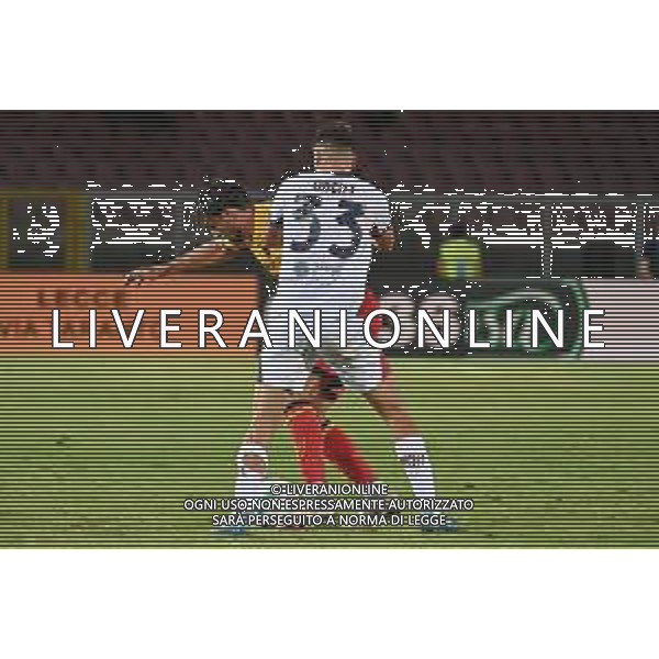 US Lecce vs AC Cagliari Calcio nella foto Adam Obert (Cagliari Calcio) a contrasto con Santiago Pierotti (Us Lecce) Lecce (ITA) 19-09-2025 FOTO PASQUALE GOLIA-AG ALDO LIVERANI SAS