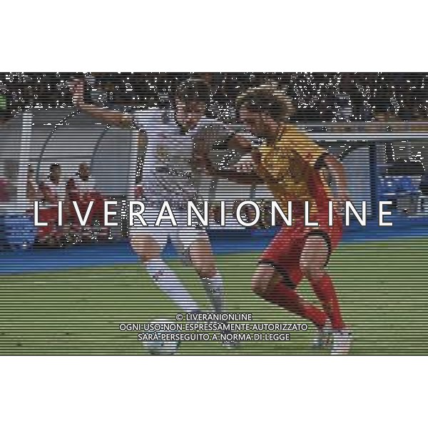 US Lecce vs AC Cagliari Calcio nella foto Marco Palestra (Cagliari Calcio) a contrasto con Gallo Antonino (Us Lecce) Lecce (ITA) 19-09-2025 FOTO PASQUALE GOLIA-AG ALDO LIVERANI SAS