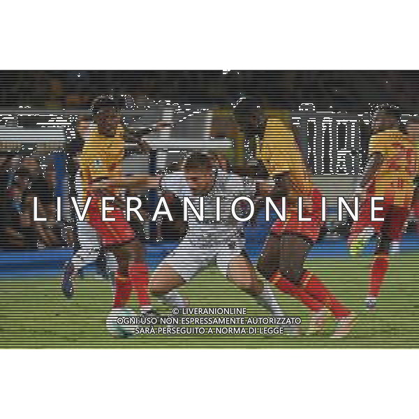 US Lecce vs AC Cagliari Calcio nella foto Semih Kılıçsoy (Cagliari Calcio) a contrasto con Kaba Mohamed (Us Lecce) Lecce (ITA) 19-09-2025 FOTO PASQUALE GOLIA-AG ALDO LIVERANI SAS