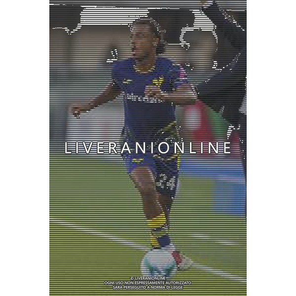 Antoine Joseph Bernede of Hellas Verona FC play the ball during Hellas Verona FC vs Juventus FC, 4° Serie A Enilive 2025-26 game at Marcantonio Bentegodi stadium in Verona (VR), Italy, on September 20, 2025. (Photo by Davide Casentini)- AGENZIA ALDO LIVERANI