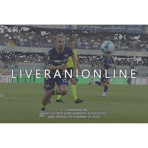 Victor Nelsson of Hellas Verona FC play the ball during Hellas Verona FC vs Juventus FC, 4° Serie A Enilive 2025-26 game at Marcantonio Bentegodi stadium in Verona (VR), Italy, on September 20, 2025. (Photo by Davide Casentini)- AGENZIA ALDO LIVERANI