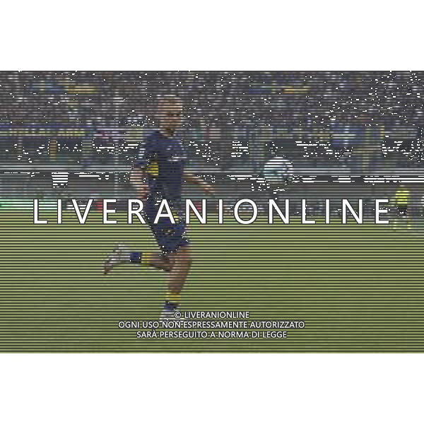 Victor Nelsson of Hellas Verona FC play the ball during Hellas Verona FC vs Juventus FC, 4° Serie A Enilive 2025-26 game at Marcantonio Bentegodi stadium in Verona (VR), Italy, on September 20, 2025. (Photo by Davide Casentini)- AGENZIA ALDO LIVERANI