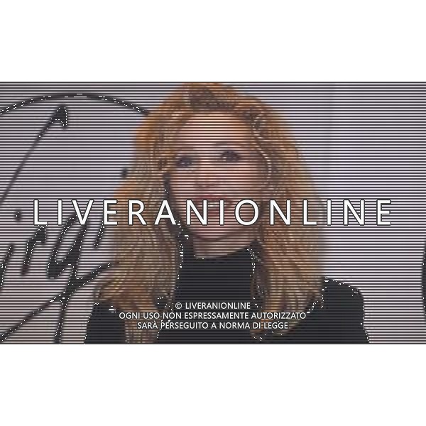 DIAP-RETROSPETTIVA IVANA SPAGNA CANTANTE NELLA FOTO IVANA SPAGNA NEL\'ANNO 1995 AL NEGOZIO VIRGIN STORE A MILANO AG ALDO LIVERANI SAS