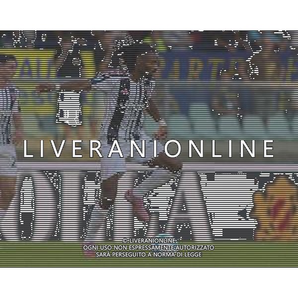 Khephren Thuram of Juventus FC play the ball during Hellas Verona FC vs Juventus FC, 4° Serie A Enilive 2025-26 game at Marcantonio Bentegodi stadium in Verona (VR), Italy, on September 20, 2025. (Photo by Davide Casentini)- AGENZIA ALDO LIVERANI
