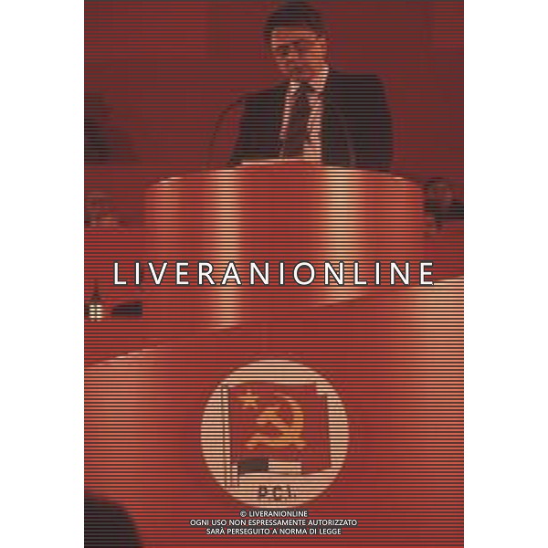 DIAP-RETROSPETTIVA ACHILLE OCCHETTO POLITICO NELLA FOTO ACHILLE OCCHETTO NELL\'ANNO 1989 AG ALDO LIVERANI SAS