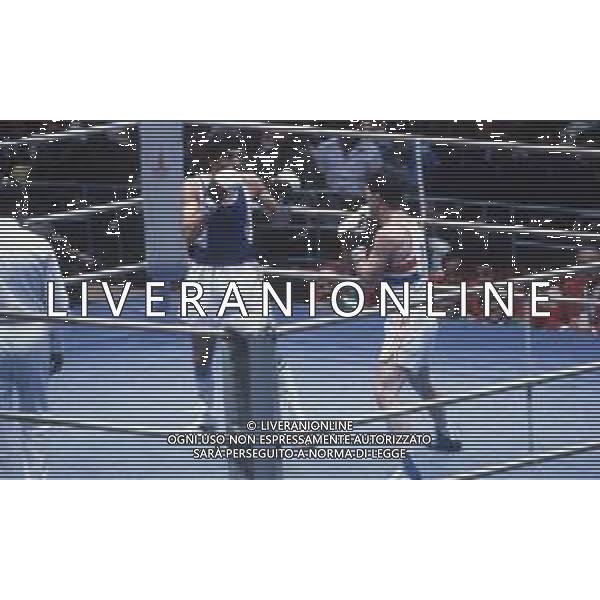 DIAP-RETROSPETTIVA PATRIZIO OLIVA PUGILE NELLA FOTO PATRIZIO OLIVA E ANTHONY WILLIS ALLE OLIMPIADI DI MOSCA ANNO 1980 FOTO ENRICO LIVERANI -AG ALDO LIVERANI SAS 