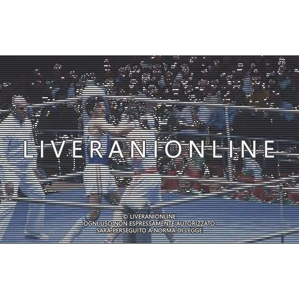 DIAP-RETROSPETTIVA PATRIZIO OLIVA PUGILE NELLA FOTO PATRIZIO OLIVA E ANTHONY WILLIS ALLE OLIMPIADI DI MOSCA ANNO 1980 FOTO ENRICO LIVERANI -AG ALDO LIVERANI SAS 