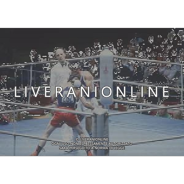 DIAP-RETROSPETTIVA PATRIZIO OLIVA PUGILE NELLA FOTO PATRIZIO OLIVA E ACE RUSEVSKI ALLE OLIMPIADI DI MOSCA ANNO 1980 FOTO ENRICO LIVERANI -AG ALDO LIVERANI SAS 