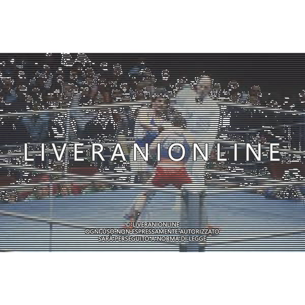 DIAP-RETROSPETTIVA PATRIZIO OLIVA PUGILE NELLA FOTO PATRIZIO OLIVA E ACE RUSEVSKI ALLE OLIMPIADI DI MOSCA ANNO 1980 FOTO ENRICO LIVERANI -AG ALDO LIVERANI SAS 