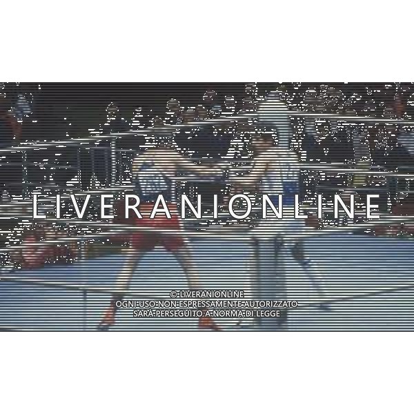 DIAP-RETROSPETTIVA PATRIZIO OLIVA PUGILE NELLA FOTO PATRIZIO OLIVA E ACE RUSEVSKI ALLE OLIMPIADI DI MOSCA ANNO 1980 FOTO ENRICO LIVERANI -AG ALDO LIVERANI SAS 