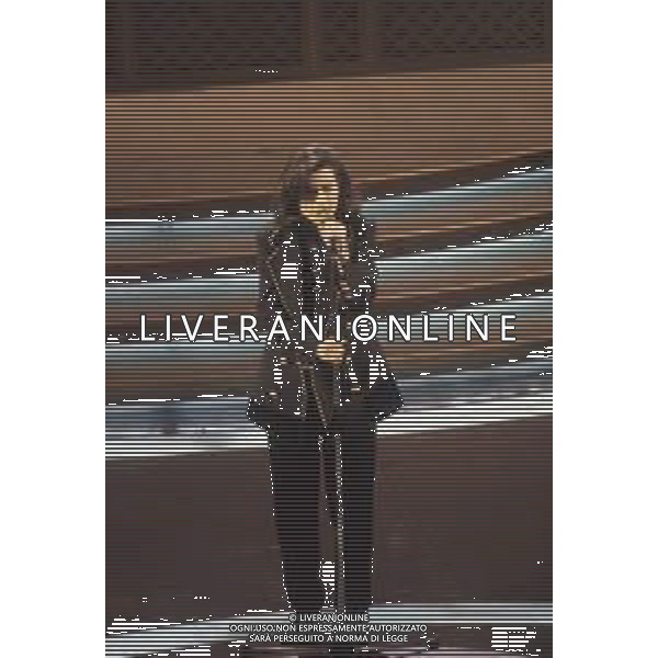 DIAP-RETROSPETTIVA LAURA PAUSINI CANTANTE NELLA FOTO LAURA PAUSINI AL FESTIVAL DI SANREMO NELL\'ANNO 1993 AG ALDO LIVERANI SAS