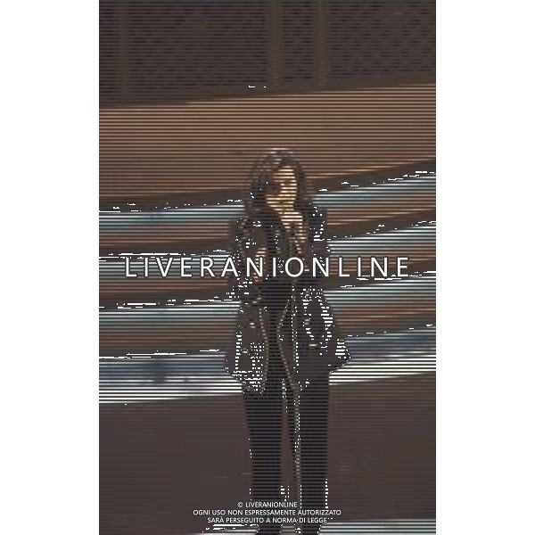 DIAP-RETROSPETTIVA LAURA PAUSINI CANTANTE NELLA FOTO LAURA PAUSINI AL FESTIVAL DI SANREMO NELL\'ANNO 1993 AG ALDO LIVERANI SAS