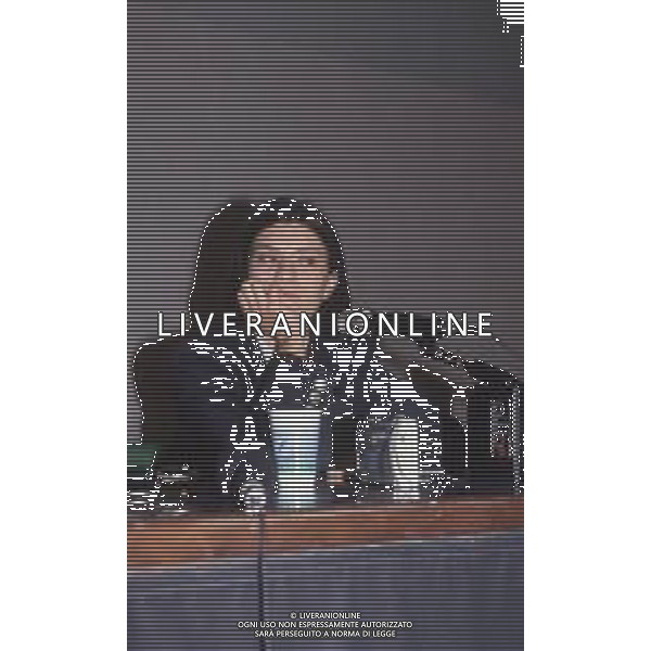 DIAP-RETROSPETTIVA LAURA PAUSINI CANTANTE NELLA FOTO LAURA PAUSINI AL FESTIVAL DI SANREMO NELL\'ANNO 1993 AG ALDO LIVERANI SAS