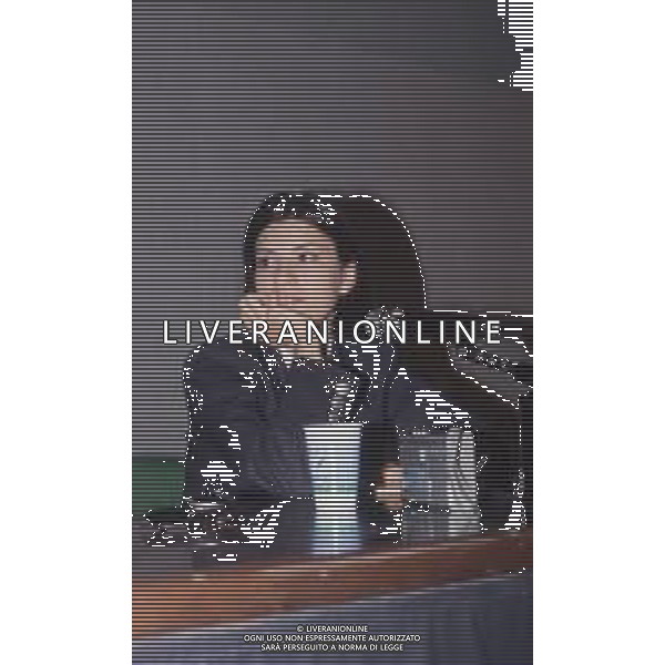 DIAP-RETROSPETTIVA LAURA PAUSINI CANTANTE NELLA FOTO LAURA PAUSINI AL FESTIVAL DI SANREMO NELL\'ANNO 1993 AG ALDO LIVERANI SAS