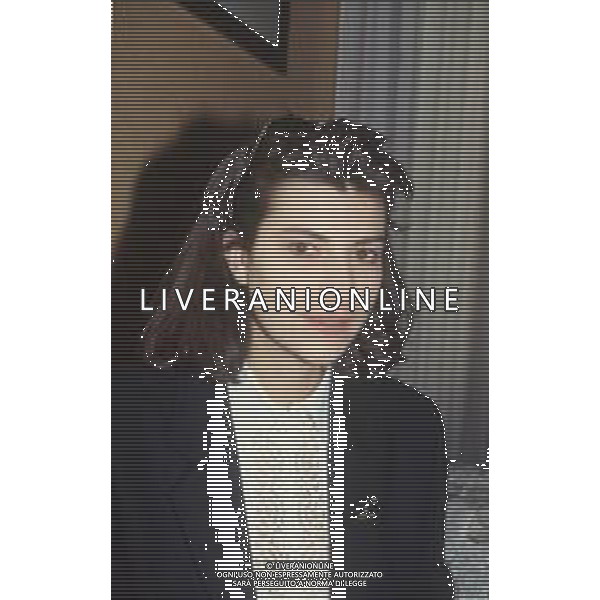 DIAP-RETROSPETTIVA LAURA PAUSINI CANTANTE NELLA FOTO LAURA PAUSINI AL FESTIVAL DI SANREMO NELL\'ANNO 1993 AG ALDO LIVERANI SAS