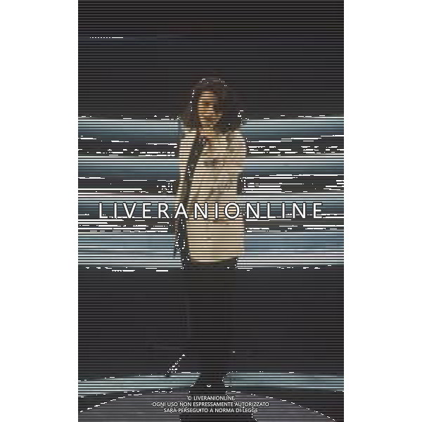 DIAP-RETROSPETTIVALAURA PAUSINI CANTANTE NELLA FOTO LAURA PAUSINI A SANREMO NELL\'ANNO 1993 AG ALDO LIVERANI SAS