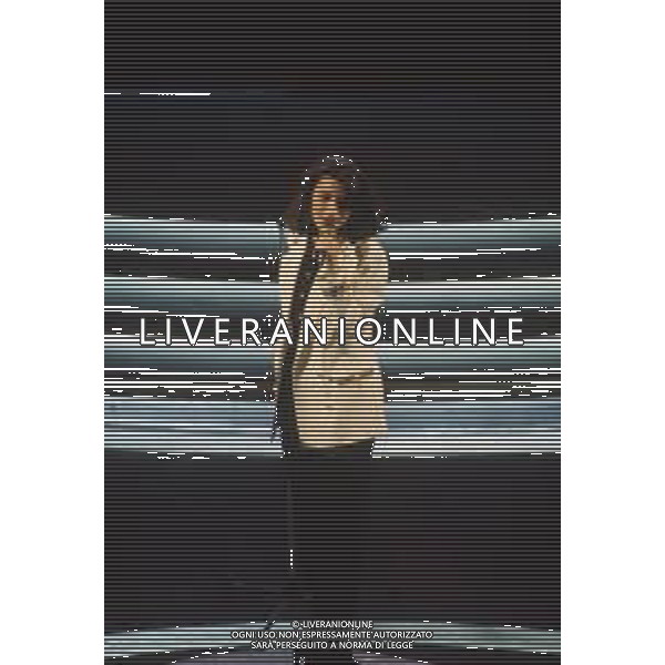 DIAP-RETROSPETTIVALAURA PAUSINI CANTANTE NELLA FOTO LAURA PAUSINI A SANREMO NELL\'ANNO 1993 AG ALDO LIVERANI SAS