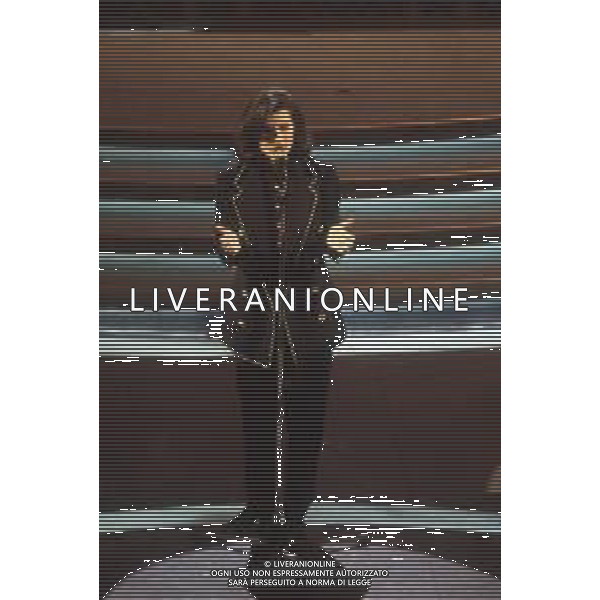 DIAP-RETROSPETTIVALAURA PAUSINI CANTANTE NELLA FOTO LAURA PAUSINI A SANREMO NELL\'ANNO 1993 AG ALDO LIVERANI SAS