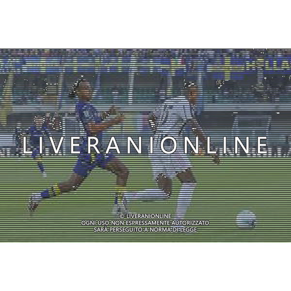Antoine Joseph Bernède of Hellas Verona FC competes for the ball with Pierre Kalulu of Juventus FC during Hellas Verona FC vs Juventus FC, 4° Serie A Enilive 2025-26 game at Marcantonio Bentegodi stadium in Verona (VR), Italy, on September 20, 2025. (Photo by Davide Casentini) AG ALDO LIVERANI SAS