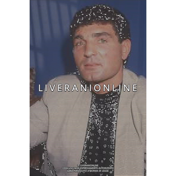 DIAP-RETROSPETTIVA PATRIZIO OLIVA PUGILE NELLA FOTO PATRIZIO OLIVA A MILANO NELL\'ANNO 1988 IN TERRAZZA MARTINI AG ALDO LIVERANI SAS
